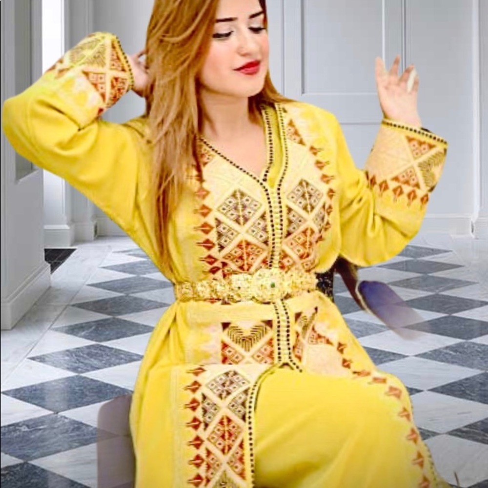 Caftan Kaftan Embroidered And Embedded With Stones - image 1